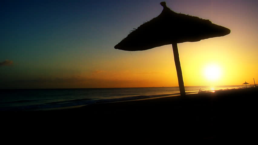 Calm Beach Setting Loop