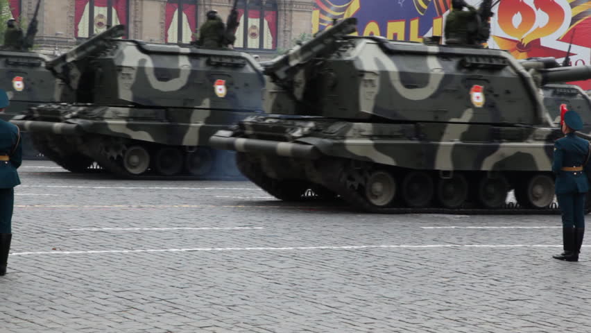 MOSCOW - MAY 6: Self-propelled artillery unit (SAU) MSTA-S (2S19, M1990) in rehearsal of parade of Great Patriotic War victory on Red Square on May 6, 2010 in Moscow, Russia.