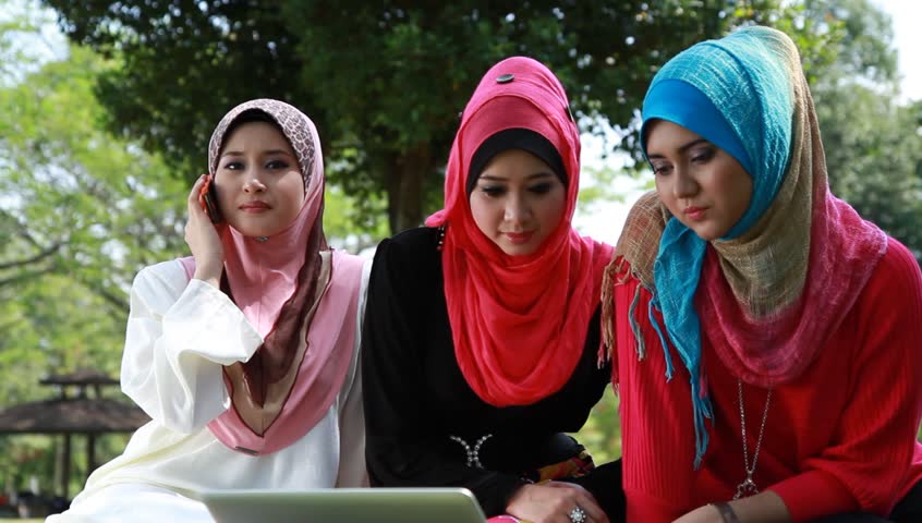 Beautiful Muslim Girls at the Park