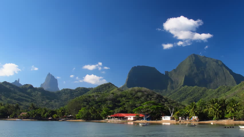 Time Lapse Cooks Bay, Moorea, French Polynesia 