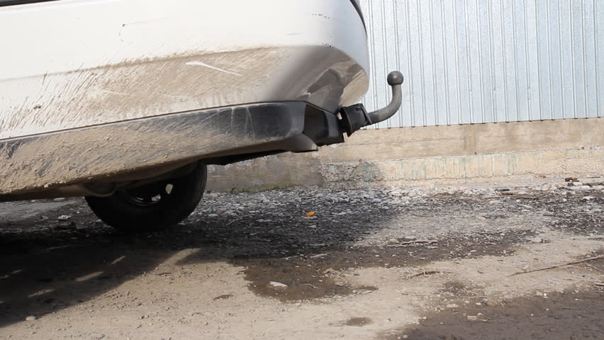 exhaust fumes from cars