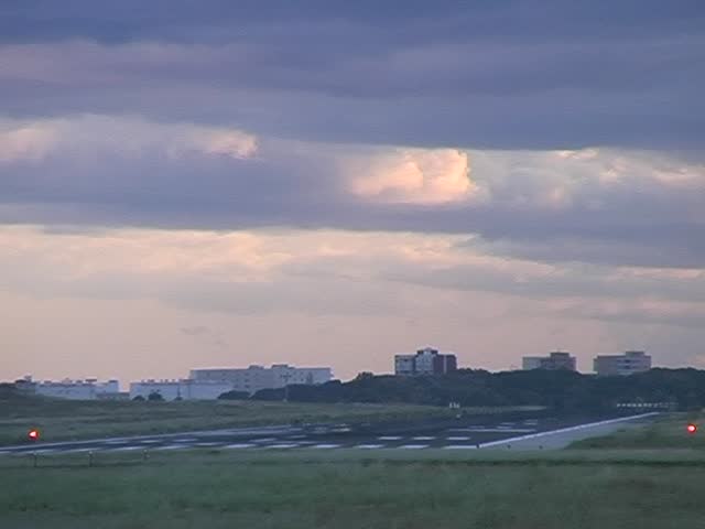 landing airplane