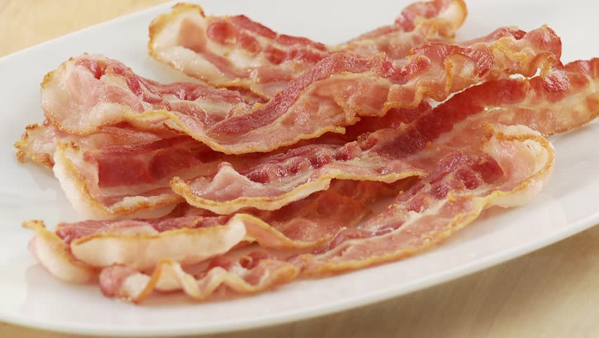 Crispy fried bacon slices