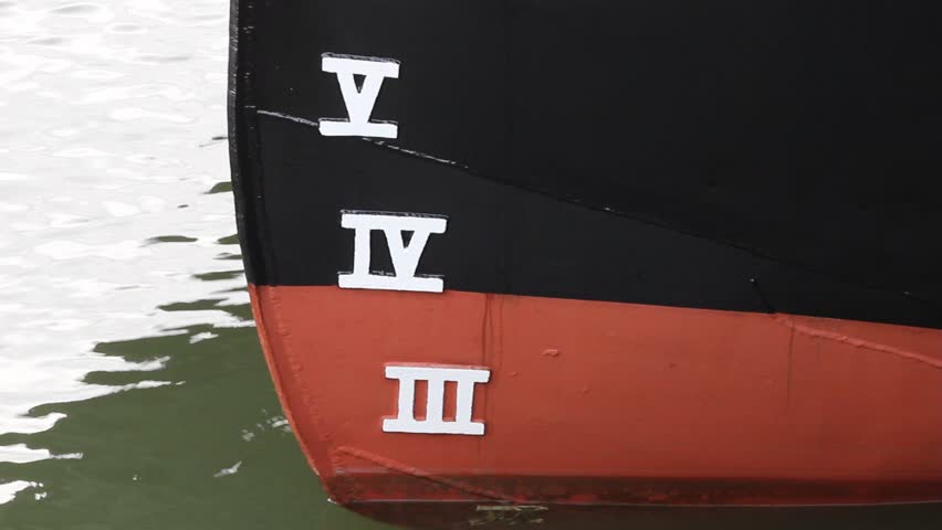 Ship Hull Draft Numbers In Shallow Water
