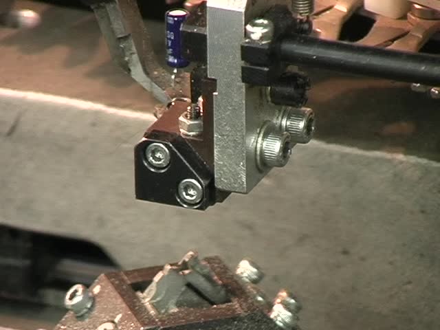 mounting machine