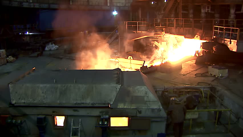 Blast furnace. Smelting iron.