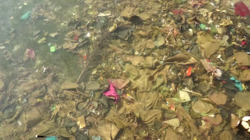 Rubbish and trash underwater