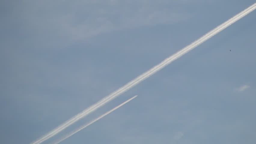 Airplane Trail, Two Parallel Jet Trail