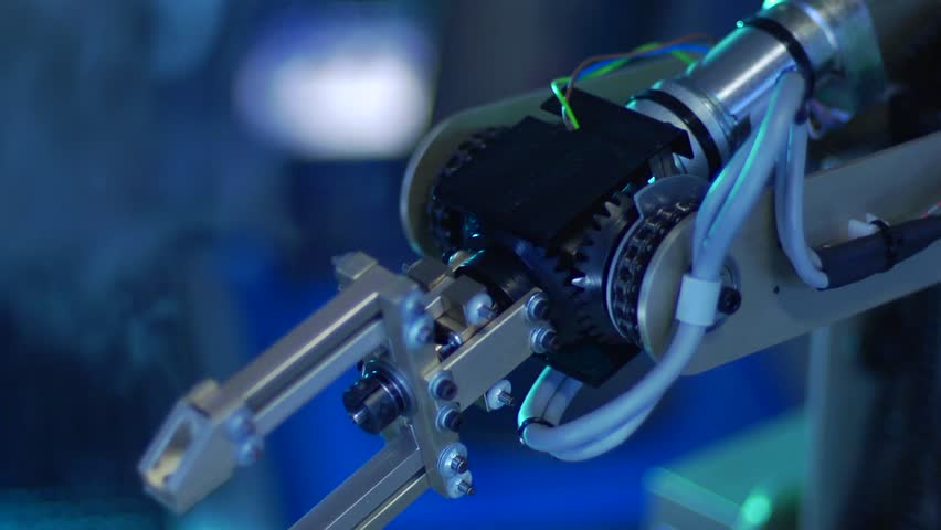 Robotic Arm with Gears - Slow Motion