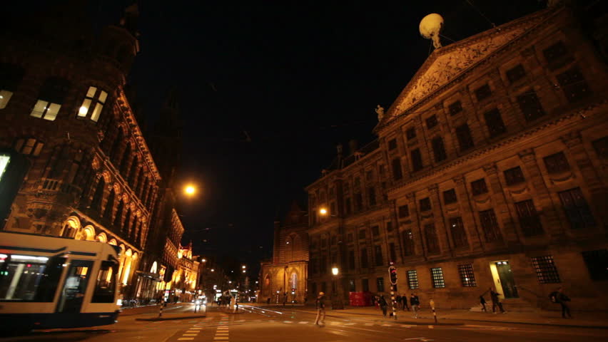 Amsterdam dam square at night