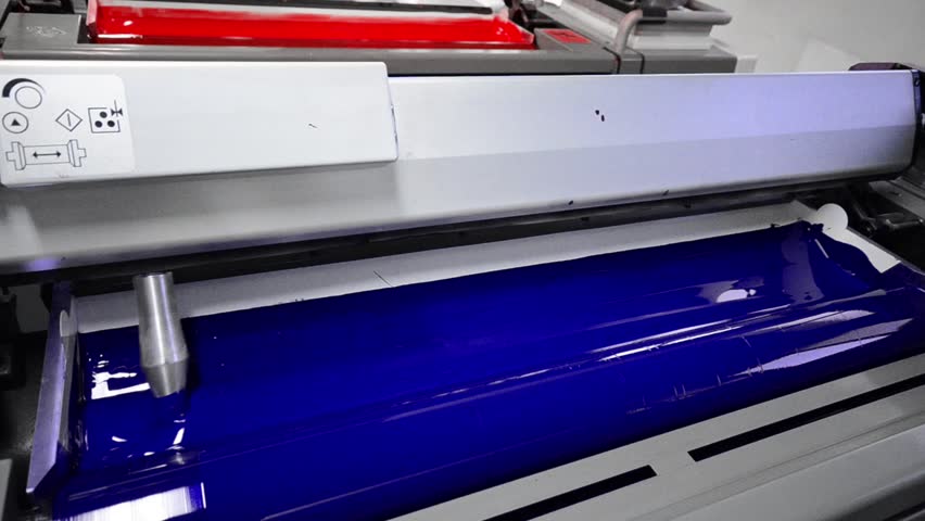 Cyan, Blue, Magenda, Red on the offset  press machine