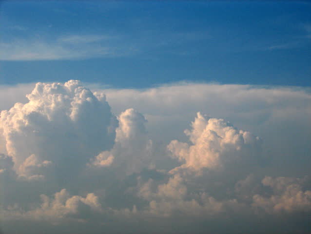 Short but beautiful time lapse clip of morphing storm clouds