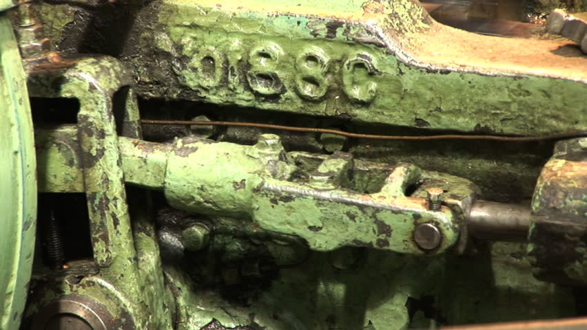 processing of metal parts with old plant machines 