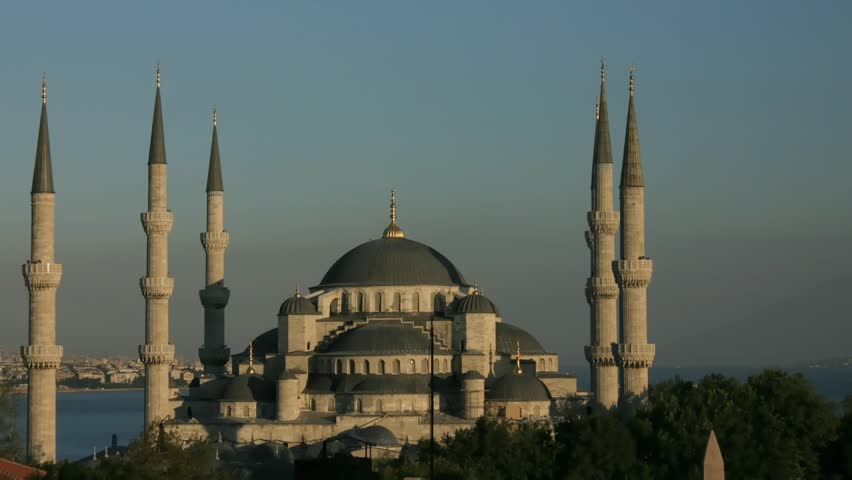 Time lapse Istanbul sunset over Blue Mosque