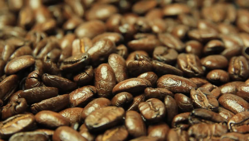 Fragrant fried coffee beans 