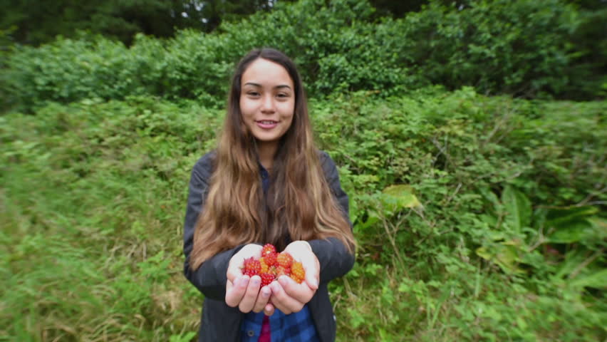 Header of salmonberry