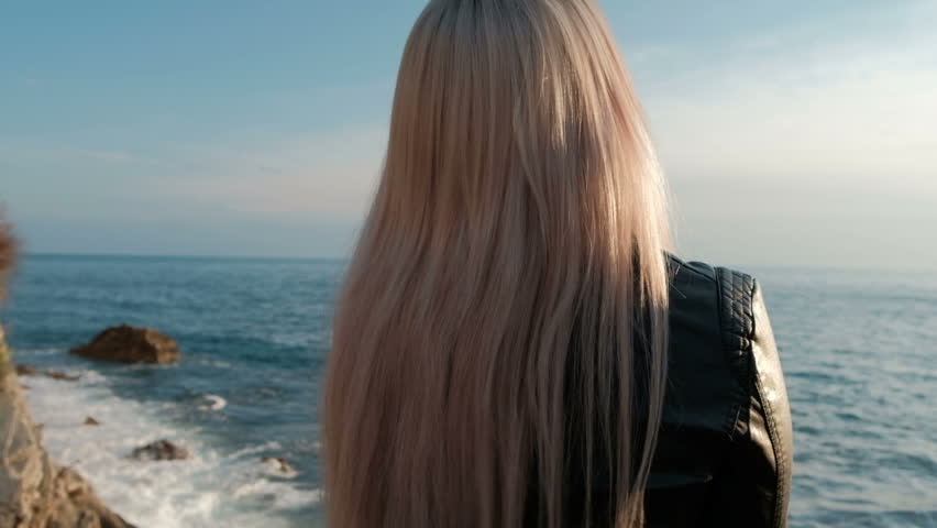 Hd00 48back View Of Young Pretty Woman With Long Blonde Hair