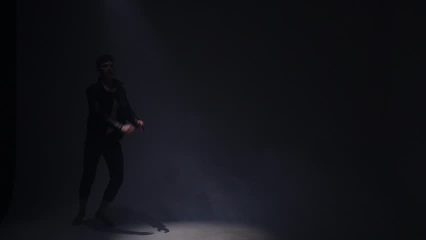Header of pas de chat