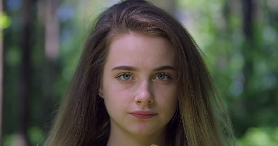 Stock Video Na Tema 4k Portrait Of Pretty Blonde 100 Bez