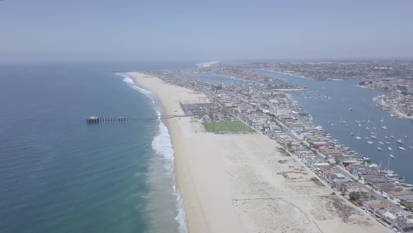 landscape-and-ocean-in-huntington-beach-california-image-free-stock