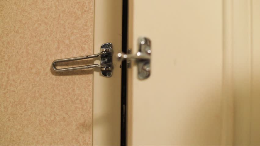 hotel door lock for travelers