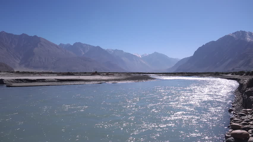 Mountain Peaks and River Channels image - Free stock photo - Public ...