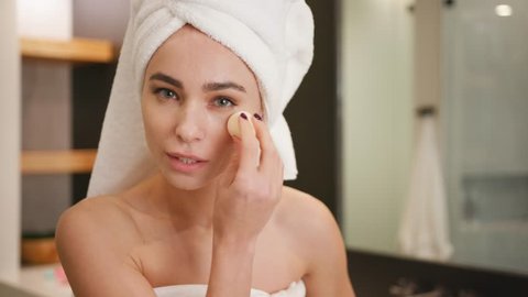 How To Apply Makeup For A 60 Year Old In 2019 Makeup How To