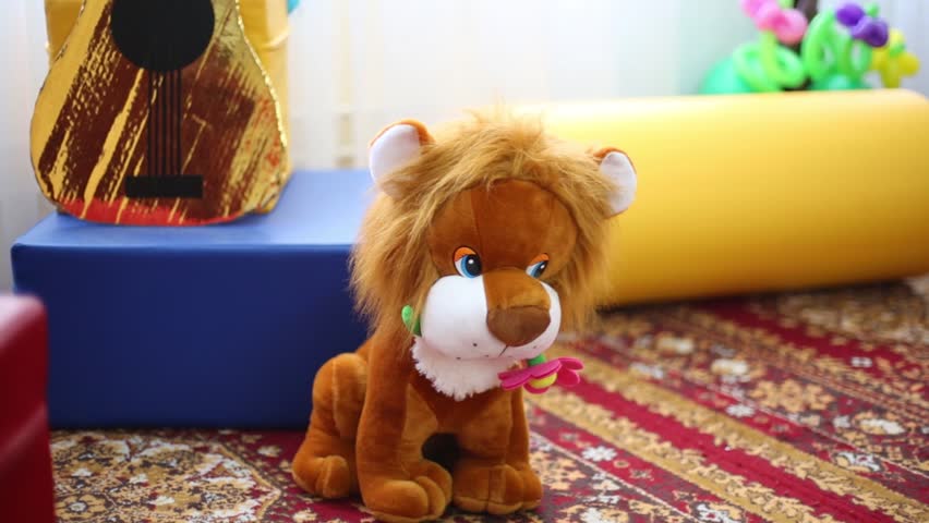 lion toy videos