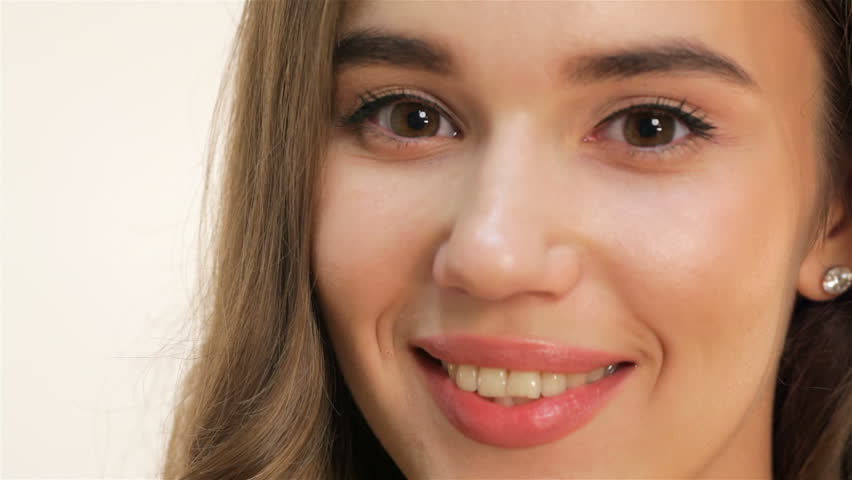 Free pics very young girl facial pics 760