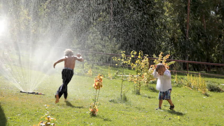 best sprinkler for kids