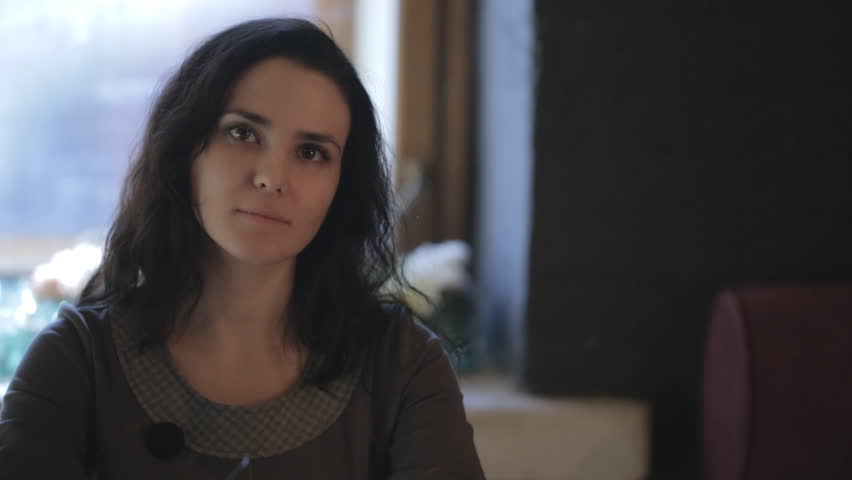 Portrait Of A Beautiful Dark Haired Stockvideos Filmmaterial