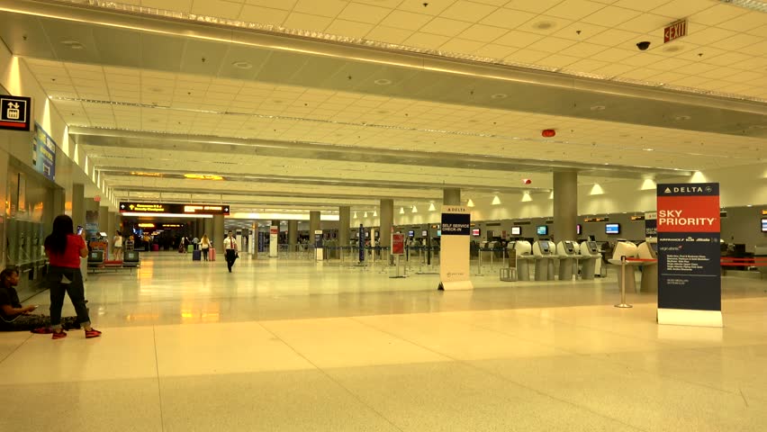 american airlines baggage claim dca