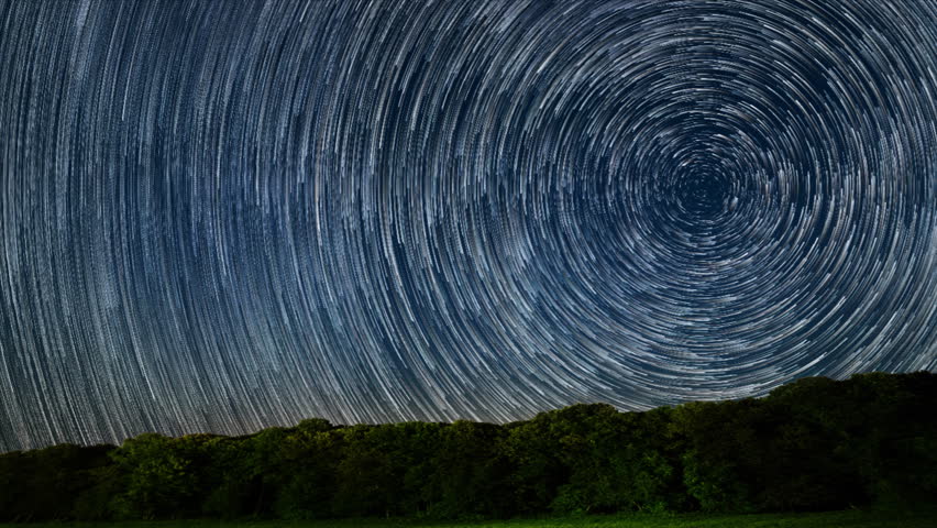 Videoclip de 4K Star Trails Stunning Cosmos Polaris North | Shutterstock