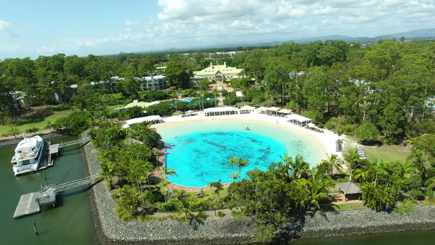 Header of intercontinental