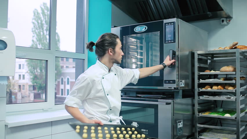 Header of confectioner