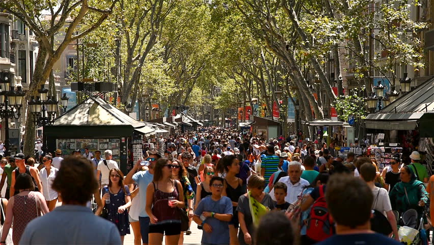 Barcelona, Spain - June 2017: Crowded La Rambla, Central Street In ...