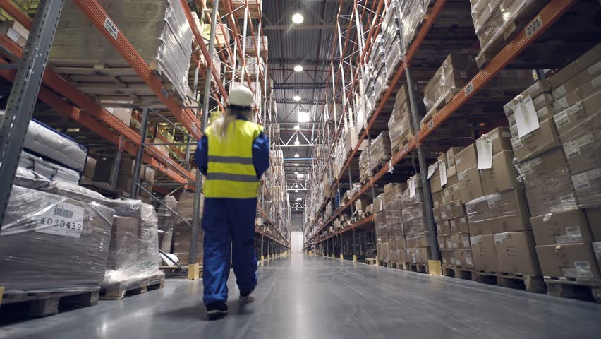 female-warehouse-worker image - Free stock photo - Public Domain photo ...