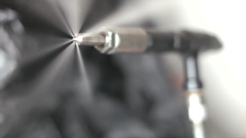 Header of injector