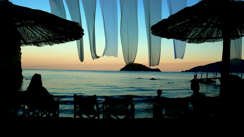 Header of cameo