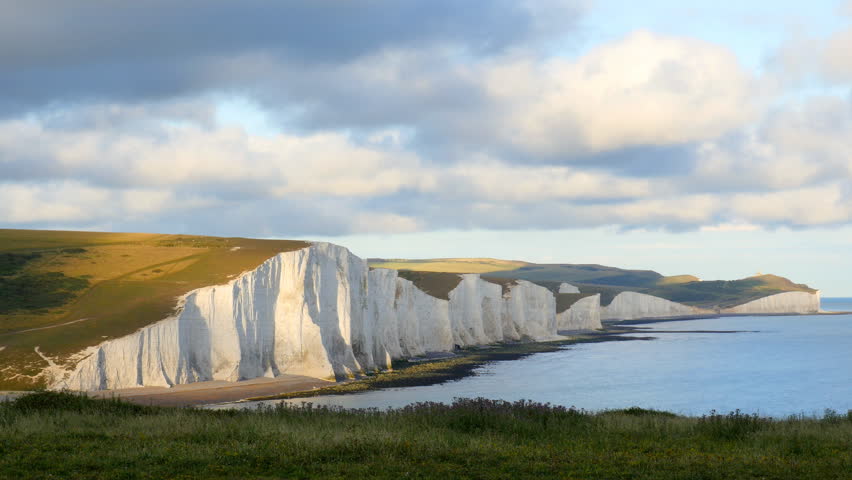 Seven Sisters Coastline in England image - Free stock photo - Public ...