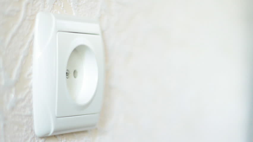 Header of socket