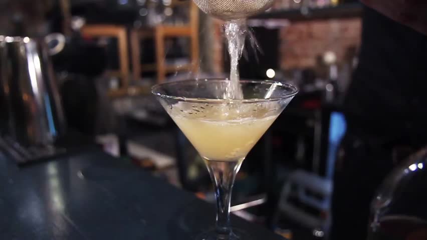 strip-pickling-make-a-cocktail-couplesart-pregnant-mom