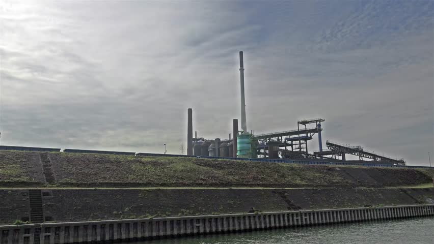 Header of smeltery